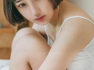 GIRLT果团网 – 谁把陈迪娅的美脚放进网盘了？哼，我也要收藏！
