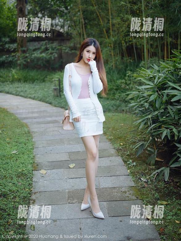 HuaYang花漾-朱可儿 HuaYang花漾 - 在朱可儿的私房里,短裙与小心思交织,偷偷点开看看?