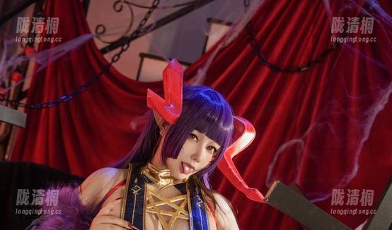 KANEKO_咔喵文学：信浓赛车与浴缸邂逅的免费图片集！
