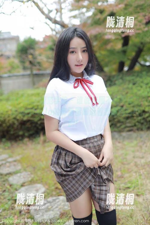 MFStar模范学院-佘贝拉bella MFStar模范学院 - 谁说校服不能时髦?佘贝拉bella的高清图册逼着我想回到校园!