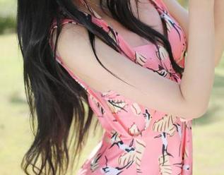 MyGirl美媛馆 – 哇哦，夏茉GIGI又来了！最新原图里的高跟鞋，竟然让她变成了“高人”？