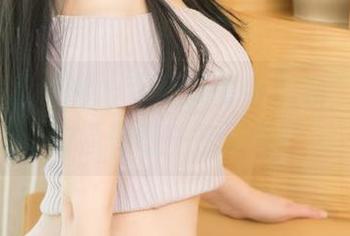 UGirls尤果网 – 牛仔裤青春气息，唐溪若的福利感一览无余！