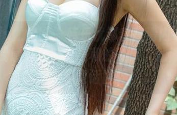 UGirls尤果网 – 韩乐优那套高清内衣写真，让我感受到一丝违和的美感，就像突然闯入了童话世界。