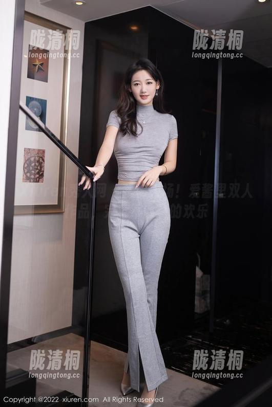 Xiuren秀人网 - 提前入场！爱酱里双人作品，完全不收费的欢乐