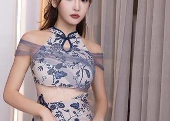 Xiuren秀人网 – 颖仪baby在浴室里，下载原图请自备干湿分离的心！