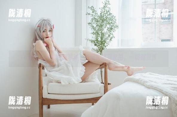 Yuna(윤아)的厨娘写真：当美食遇到私拍，一切都很香