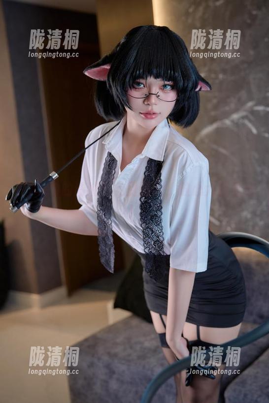 ZinieQ ZinieQ的清纯?免费图片,放心大胆看哦!