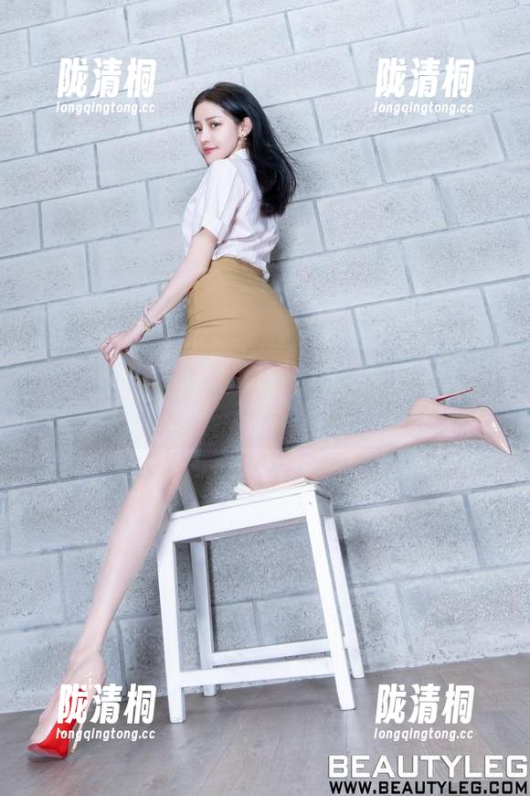 beautyleg-Lola beautyleg - Lola的黑丝图库,快来分享我这个砖头级穿搭小能手的心酸史!
