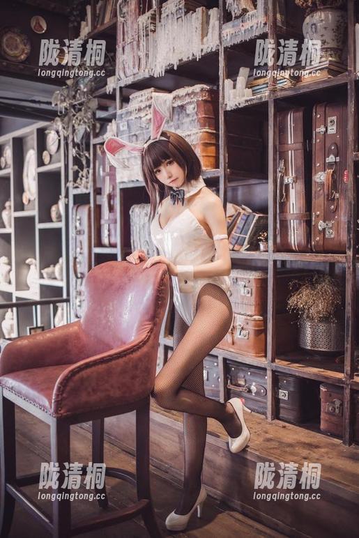 coser衣衣 coser衣衣的美脚写真集:腿部绑架日常