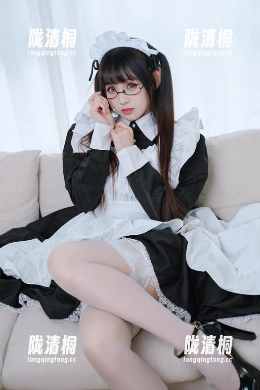 miko酱ww miko酱ww的能代女仆,不仅好看,还有免费图包陪你畅游