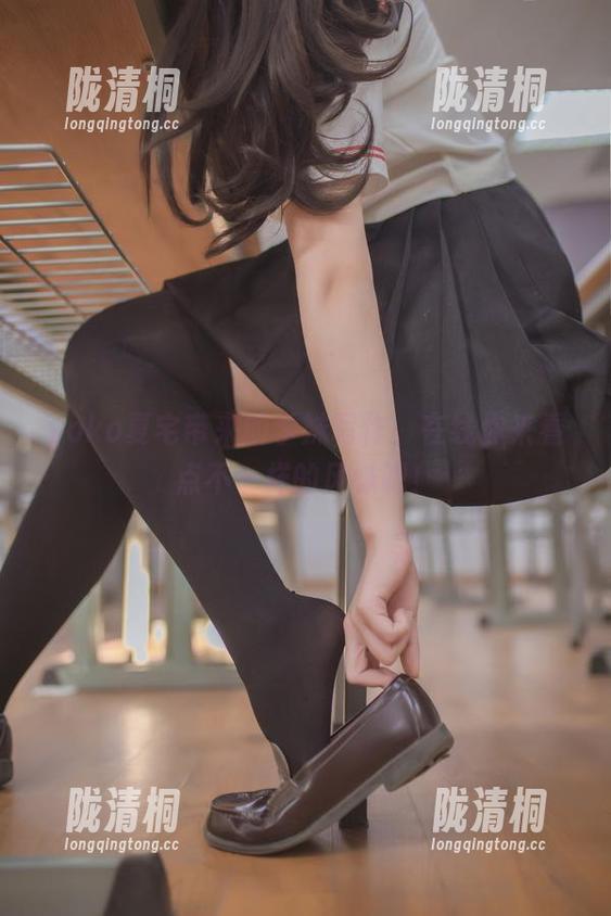 yoko夏宅 yoko夏宅带来的学妹写作,在线你来看点不一样的风味吧!
