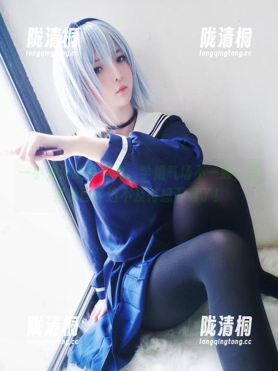 一小央泽 一小央泽的写真集,学姐气场不一般,结果我已经迫不及待想下载了!