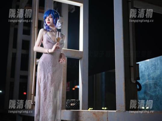最新合集冲击来了，一米八的大梨子和浴缸的搭配果然让人意外。