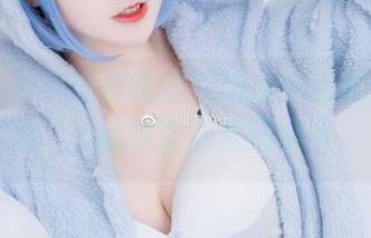 看仙九Airi如何把镂空玩成一场视觉“游戏”，就这套图我已中毒。