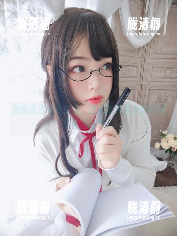 你烨烨 别说我没有提醒你,快来欣赏你烨烨的精灵套图分享!
