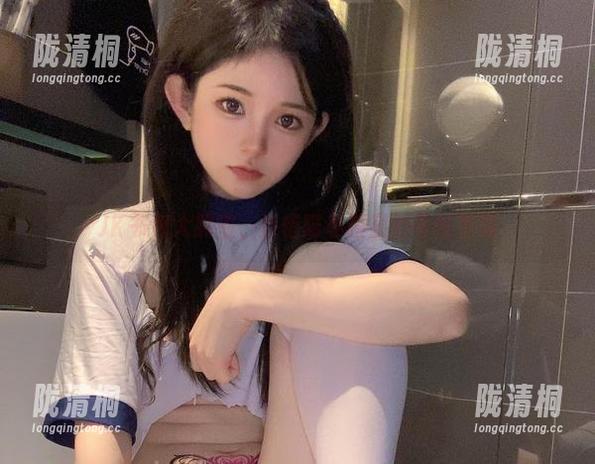 倦倦喵 JK书包大解密,倦倦喵私拍里的奇怪发现