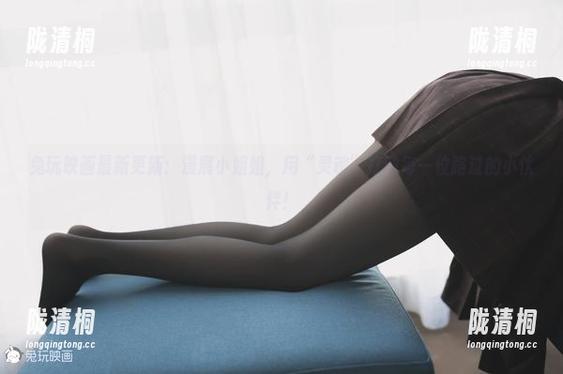 兔玩映画最新更新：漫展小姐姐，用“灵魂”打动每一位路过的小伙伴！