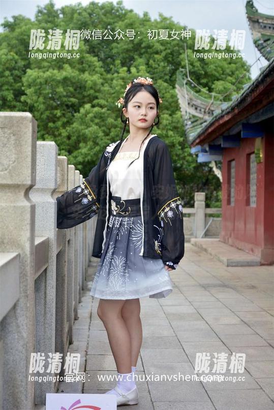 初夏女神-安妮 初夏女神 - 免费特展!安妮如秘书般的风华,这不是骗人的吧?