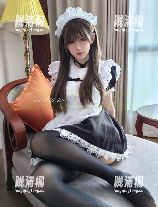 发条少女yoki 原图摆在眼前,在线的发条少女yoki,黑丝吊带女仆装就这样轻轻勾走了我的思绪。