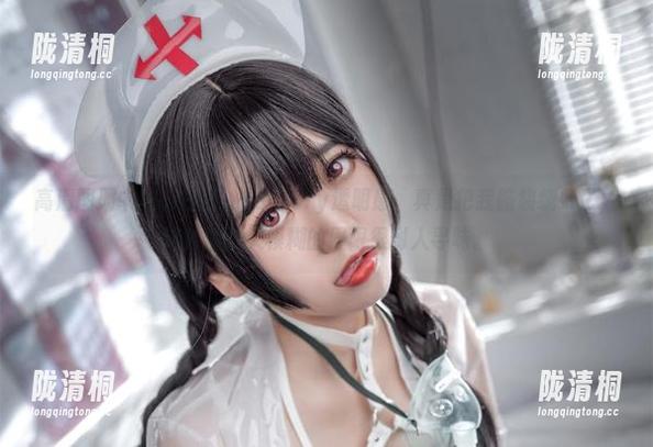 啊日日_Ganlory 高清图册中的啊日日_Ganlory透明感,真是把我脑袋绕晕了,这种清晰又模糊的界限很耐人寻味。
