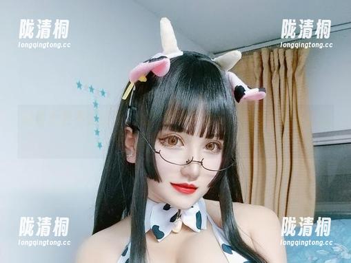 谁说女警不能亲和？私拍图集中夏鸽鸽不想起床与白木芽衣子的温度真不错。