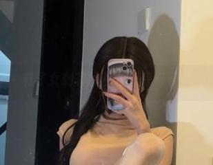 微密圈 – 有了女刺客的私拍，吊带背心不再平常
