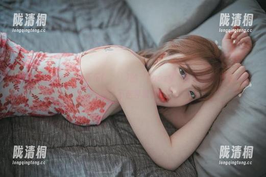 藏书与青春——孙乐乐(손예은)的‘Loozy’图书管理员女孩图包，不走寻常路！