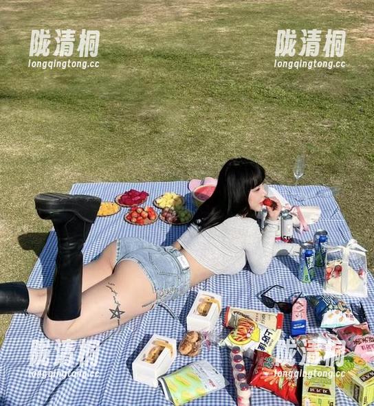 宋昱欣 微密圈 - 看!宋昱欣穿短裤后的操作:高清照片样样精彩