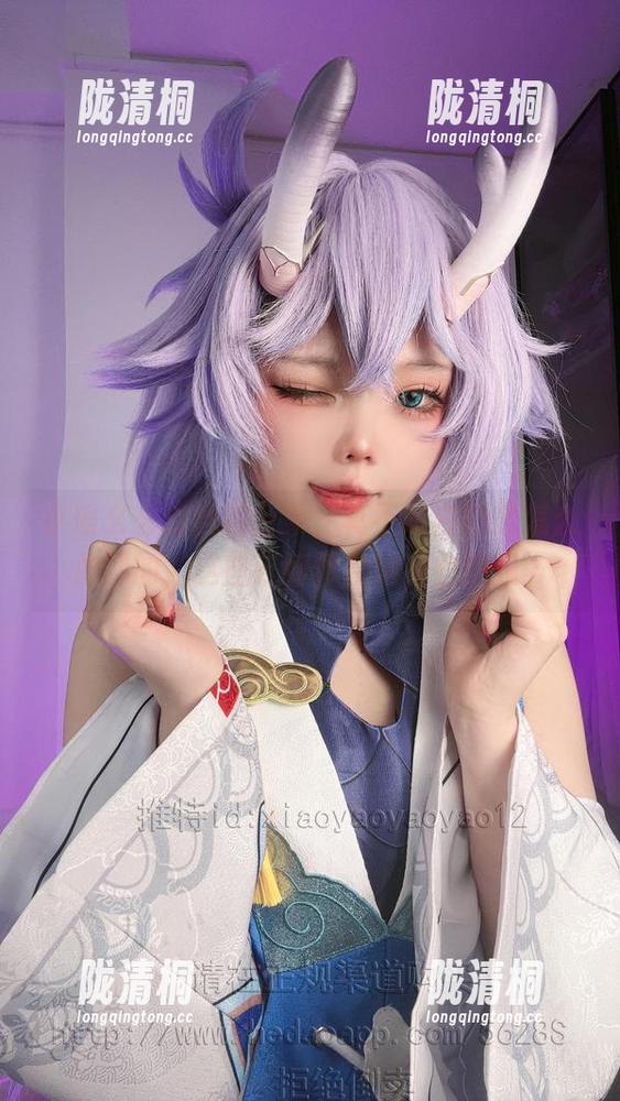 小瑶幺幺 小瑶幺幺的自拍合集,真不明白她是怎么做到的,这些云好像和她有些意思…