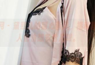 尤果网 – 黛熙儿的甜心画风，福利图片让人偷偷想多看几眼。