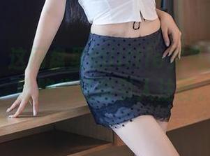 尤蜜荟 – 这网盘里的little贝壳美腿合集，比跑步还能引人注目。