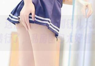尤蜜荟 – 这位“修女”刘钰儿大概是打算转行了，私房图包太好看了