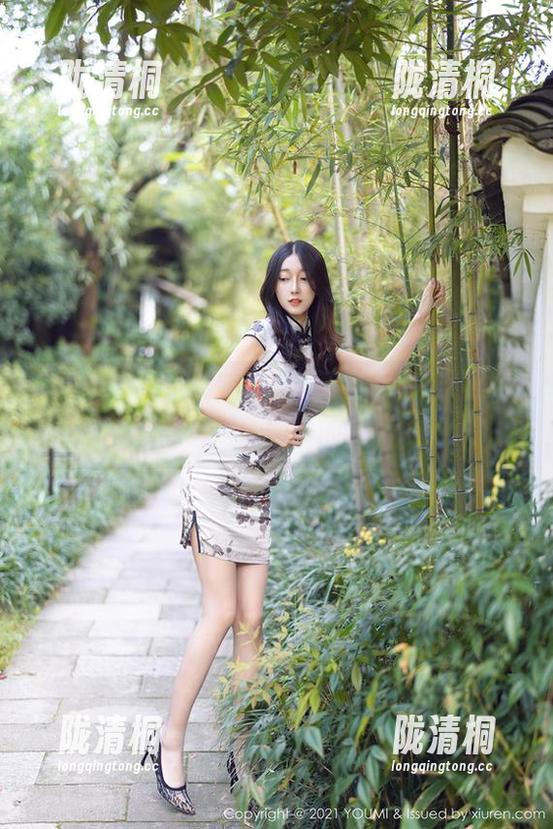 尤蜜荟-娜娜TINA 尤蜜荟 - 透明娜娜TINA,俨然照片里的空灵舞者——原图中的小惊喜!