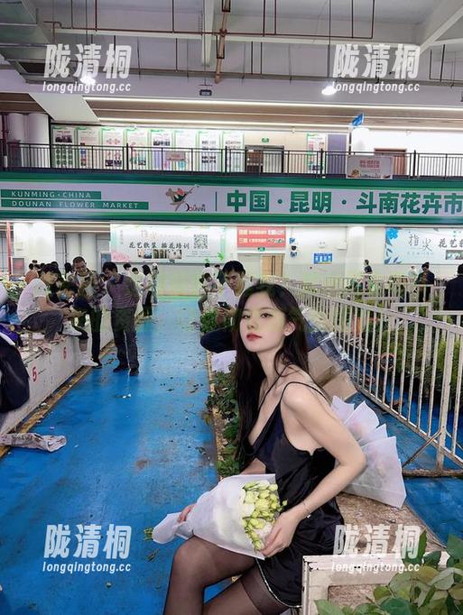 微密圈 - 这眼镜瞧不起我？就是阿朱啊带来的资源，让你彻底服气的图包！
