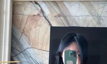 微密圈 – 张鑫baby选择题：少女写真vs.美食，你更爱哪个福利？