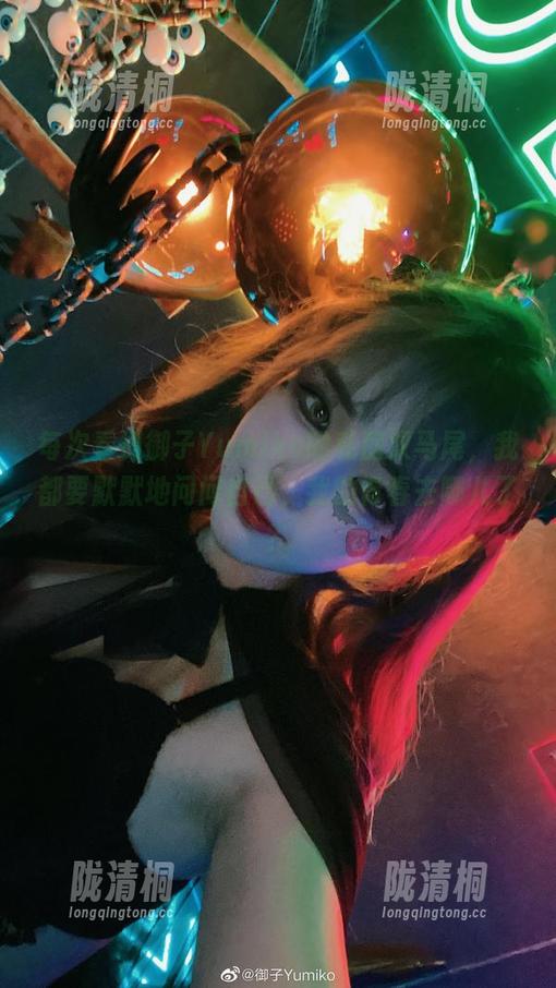 御子Yumiko 每次看到御子Yumiko的私房双马尾,我都要默默地问问自己,我的青春去哪儿了?