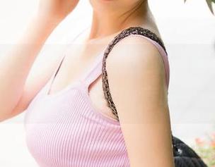 推女神 – 定制属于我的透明，谭晓彤在写真中游走的意味