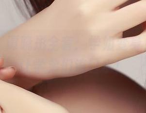 推女神 – 谭晓彤全套：学姐变身，千万别让学弟们流口水！
