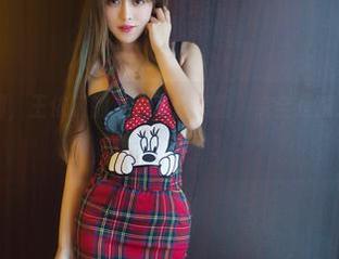 推女郎 – 天啊，王依萌的这组蕾丝美图，完全是撩人的节奏，小心心要炸了！