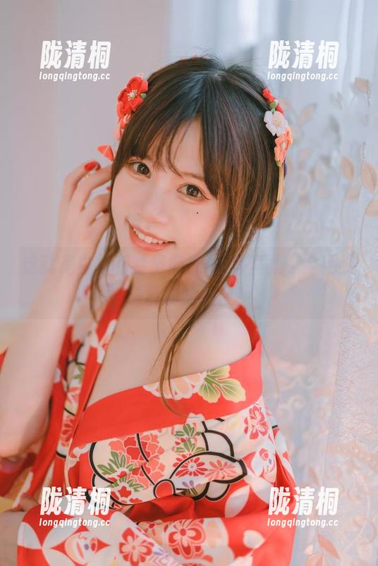 星黛鹿鹿i 这就是白裙和星黛鹿鹿i的写真集,全网资源最爱的组合!