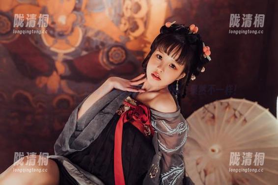 晕崽Zz “晕崽Zz”在高清套图里化身小豹精,果然不一样!