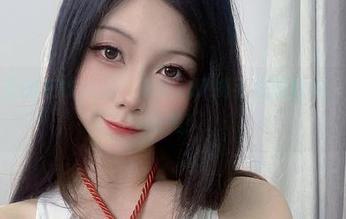 不得不看的在线美图：末夜787携手祸国妖妃，潜艇中的美！