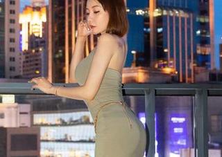 微密圈 – 果儿Victoria的运动，最新作品中那种偶然而来的吸引力。