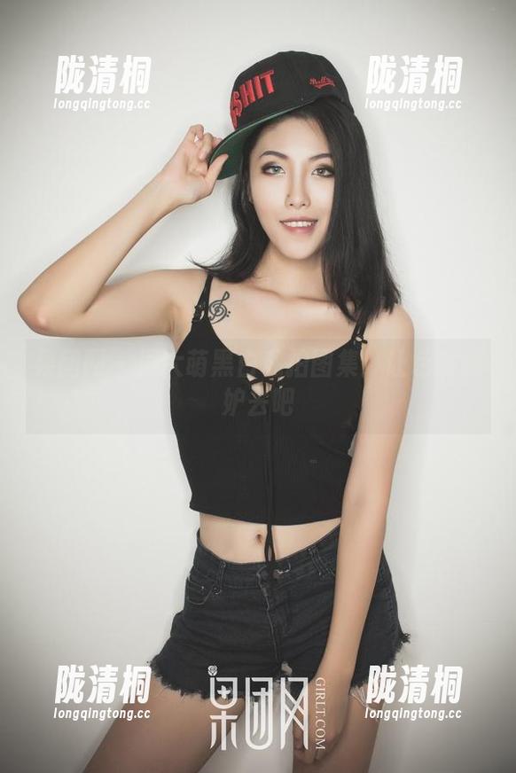 果团网-周大萌 果团网 - 周大萌黑白私拍图集:让色彩嫉妒去吧