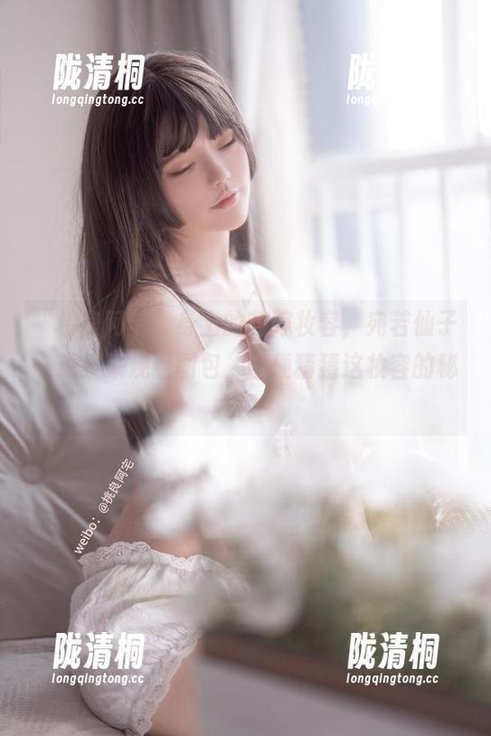 桃良阿宅 “桃良阿宅”身上的花嫁妆容,宛若仙子一般!来观看图包,顺便猜猜这妆容的秘诀?