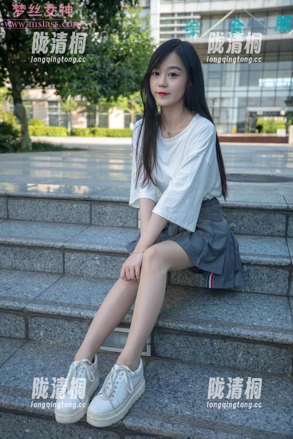 梦丝女神-宁夏 梦丝女神 - 宁夏的短裙合集:让你观看到什么是走路的风
