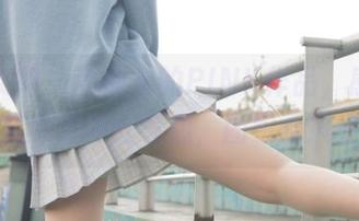 梦丝女神 – 莹仙女的PINK作品，感觉随时能变身成网红气息，图包画风怪怪的