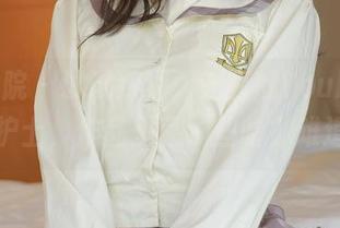 模范学院 – 试试猜猜，兜豆靓Youlina的私房护士，作品里藏了些啥？难道是…