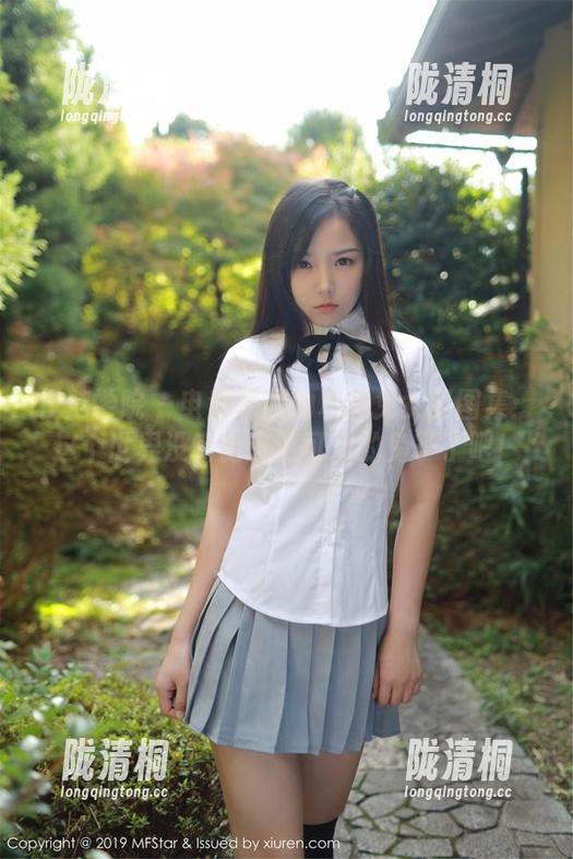 模范学院 - 电竞唐嫣的私拍兔女郎图集：这个世界没有比这更可爱的兔子了吧！