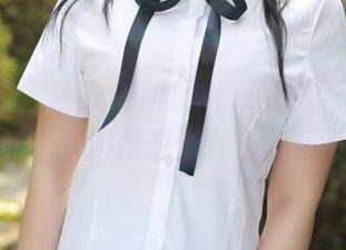 模范学院 – 糯美子Mini白色图包，是单纯的喜欢，还是想有什么后续呢？